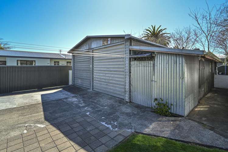 812 Lawrence Street Akina_19