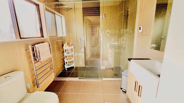 86 South Kensington Way Henderson_13