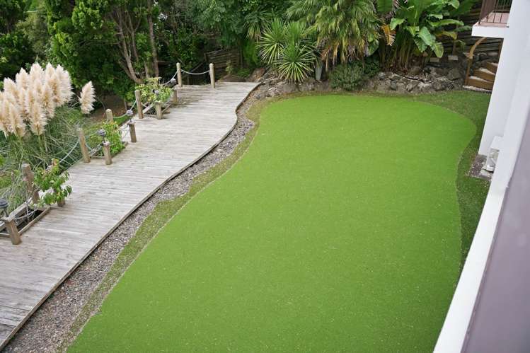 6 Rosella Place Murrays Bay_30