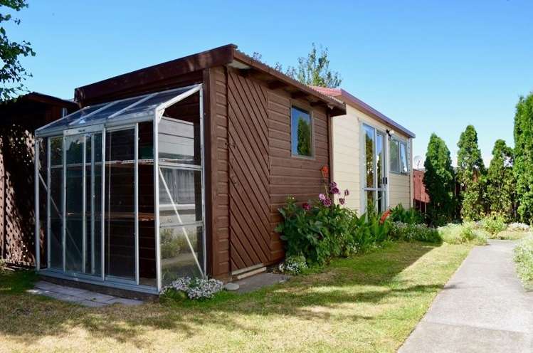 12 Main North Road Woodend_11