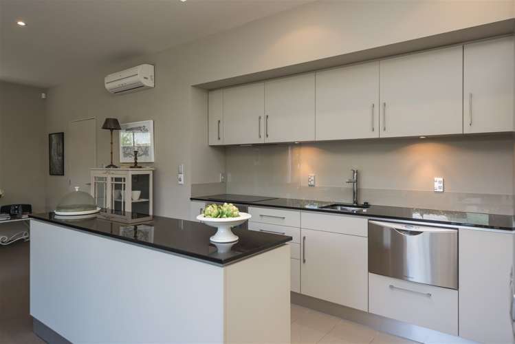 38 Rhodes Street Merivale_19