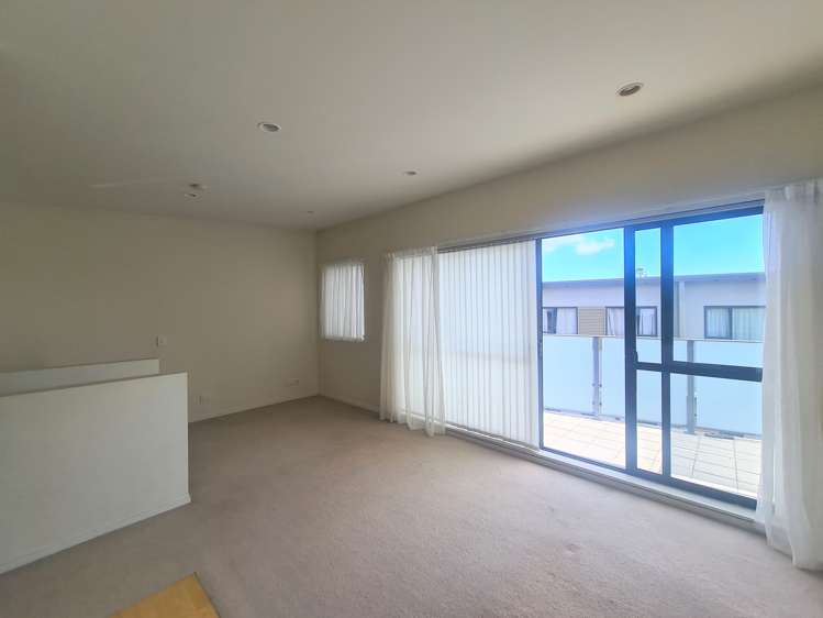 12 Aranui Road Mount Wellington_2