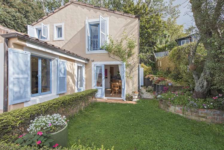 63 Church Street Devonport_2