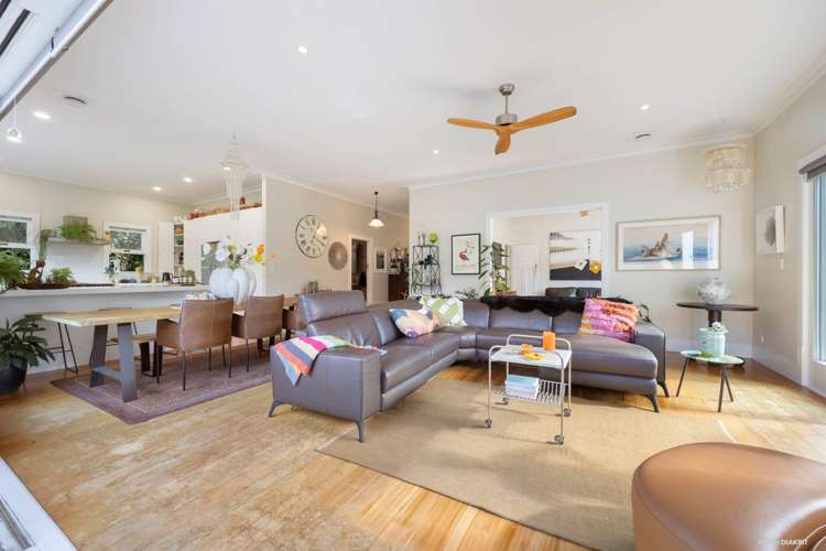 16 Richardson Road Mount Albert_5