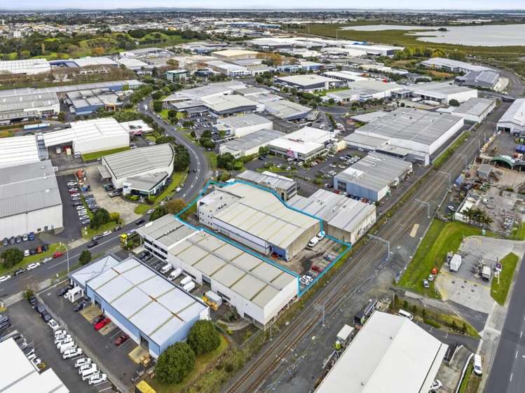 32 Vestey Drive Mount Wellington_8