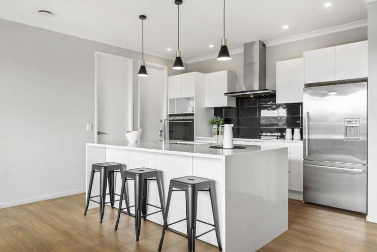 16 Major Henry Greens Silverdale_15