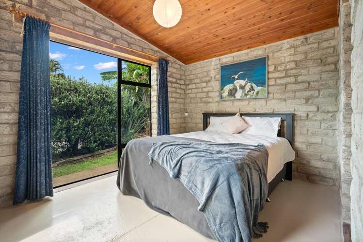 7 Valencia Place Matapouri_20