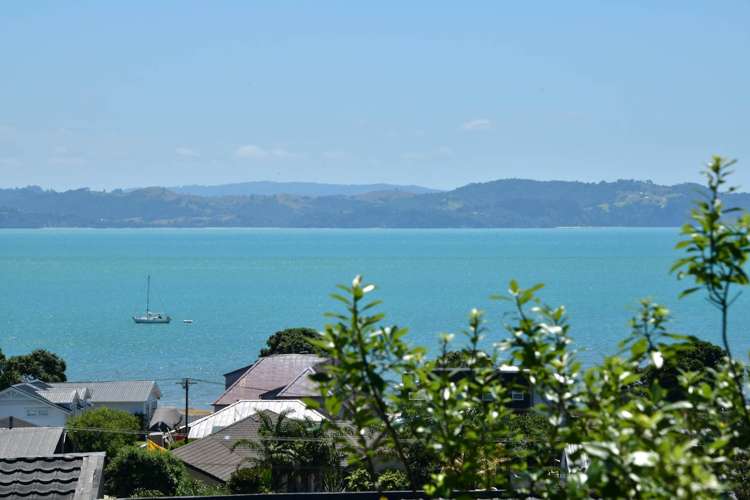 966b Whangaparaoa Road Manly_1