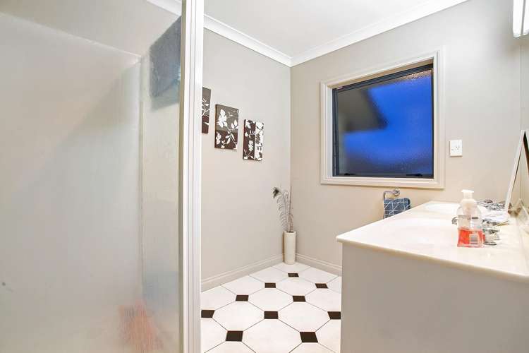 3 Aurora Avenue Welcome Bay_11