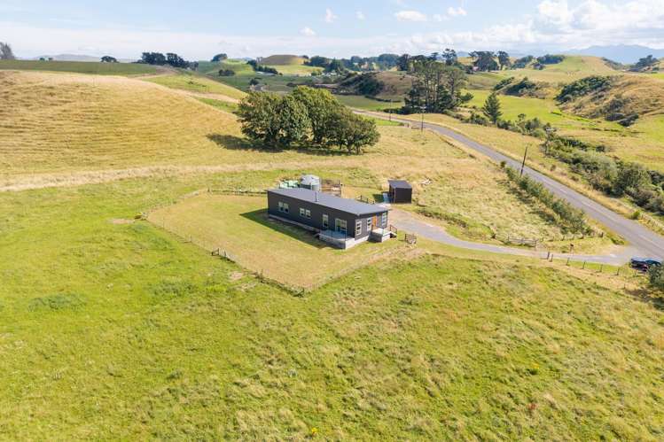 35 North Road Eketahuna_24
