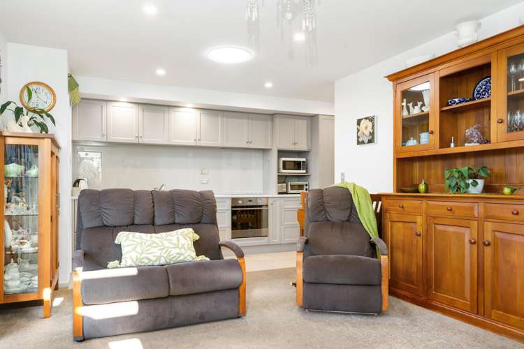 16 Saracen Avenue Northwood_10