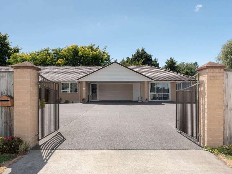 10 Twin Oak Avenue_0