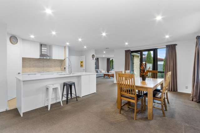 25 Roberts Road Hei Hei_1