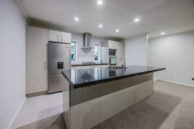 23 Soaring Bird Drive_2