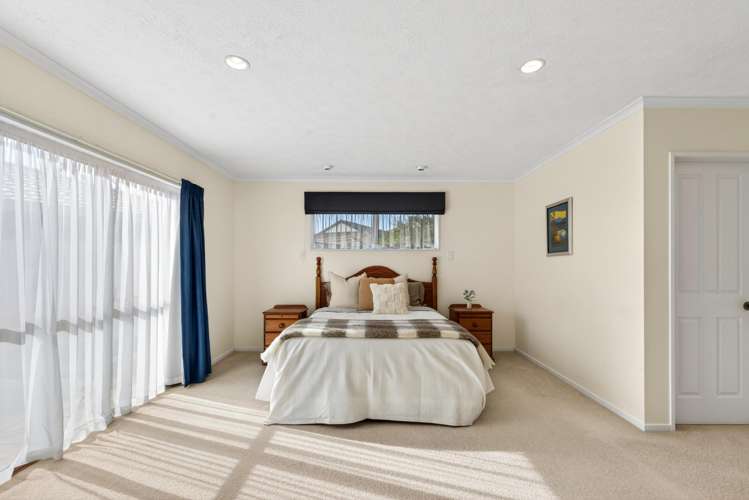 6 Cheval Place Taradale_6