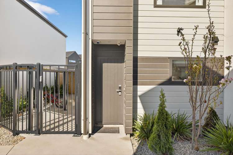 11/15 Bunyan Street Waltham_19