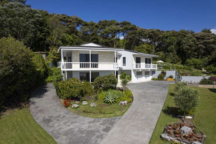 17 Lewer Road Whangaroa_8