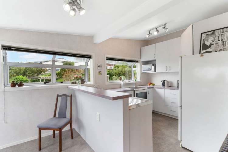 66 Craig Road Maraetai_12