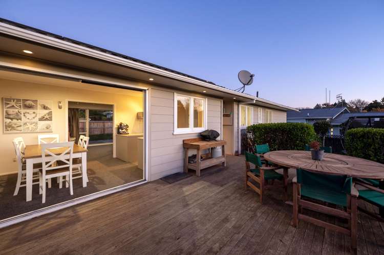 84 Pandora Avenue Westbrook_1