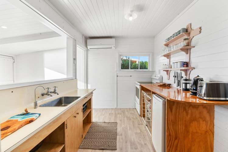 6 Harris Street Karitane_12