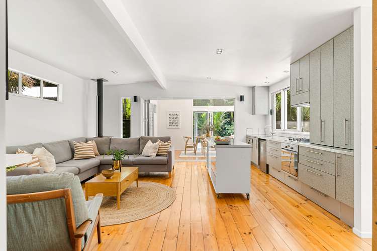 34 Valley Road Titirangi_10