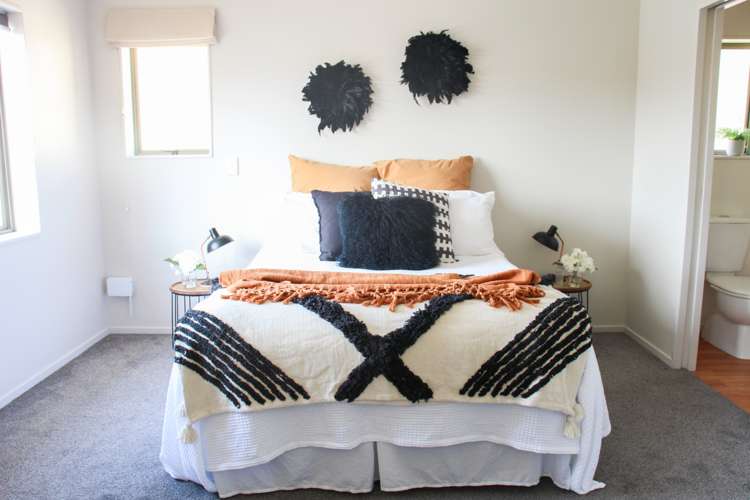 24 Erlestoke Crescent Churton Park_10