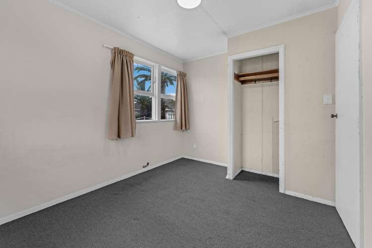 76 Cambridge Terrace Papatoetoe_16