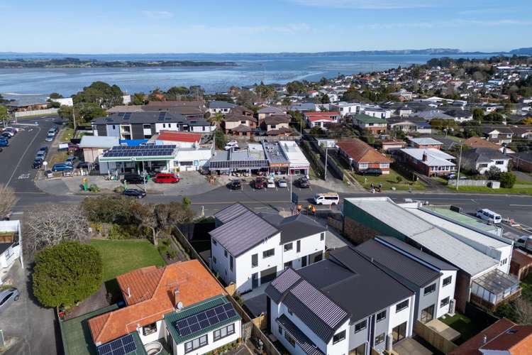 1/728 Richardson Road Hillsborough_21