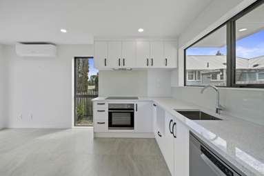 1/107 Porchester Road_4