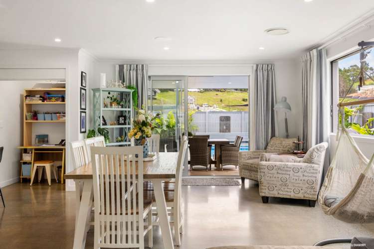 42 Boocock Crescent Orewa_4