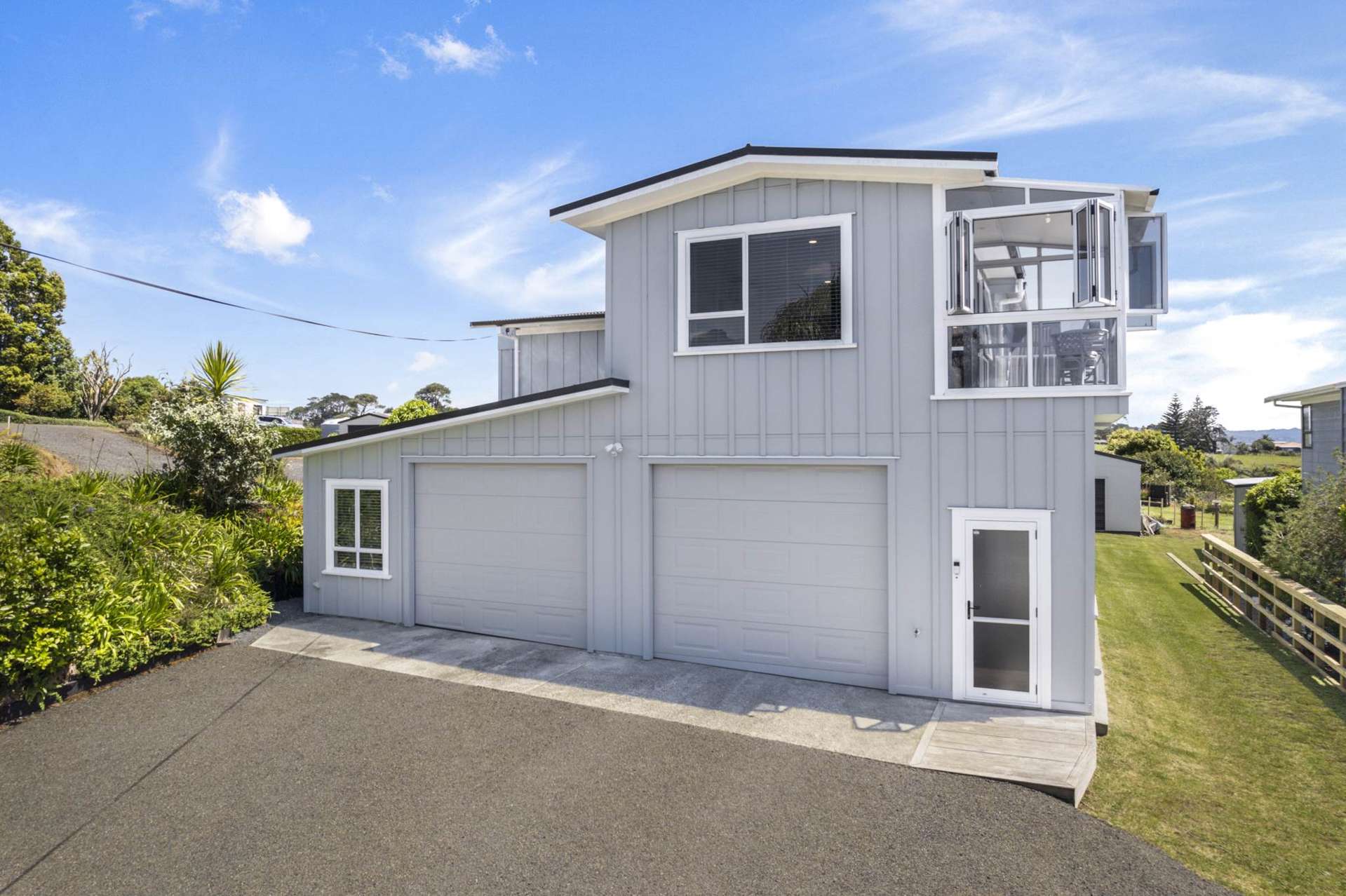 499 Grahams Beach Road Awhitu_0