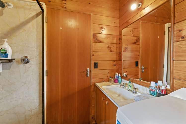 34 Tongariro Road Turangi_7