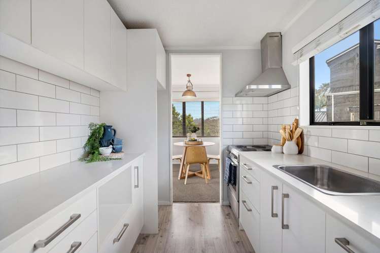 15A Ngahere Views Orewa_12