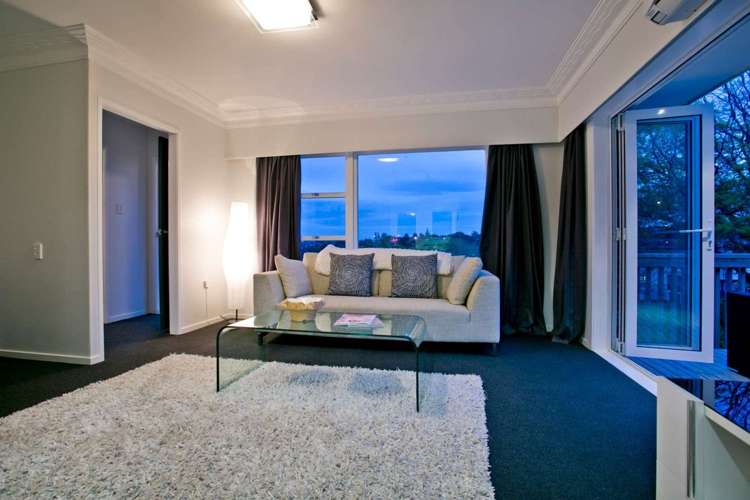 1/73 Lake Road Northcote_3