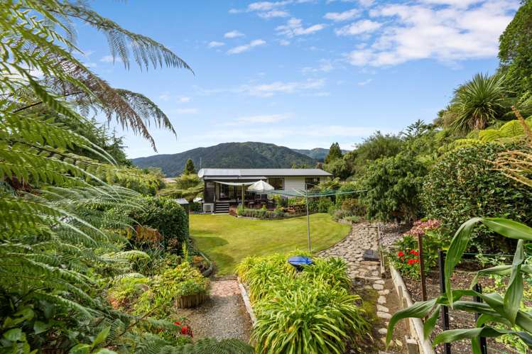 5 Okiwa Place Anakiwa and Surrounds_12