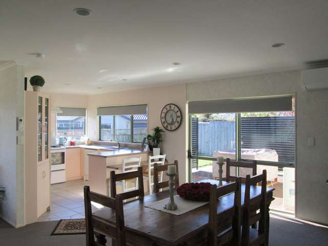 60b Stanley Street Wharewaka_2