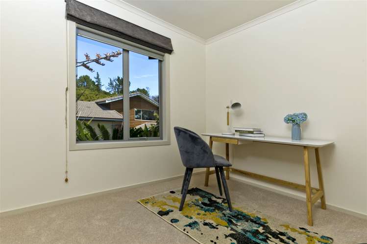 20 Carol Lee Place Albany Heights_12