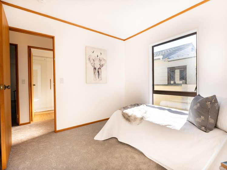 55 Beazley Avenue Paparangi_10