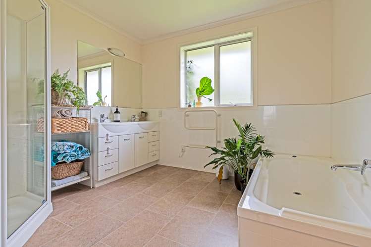744 Motukaika Road Maungati_8