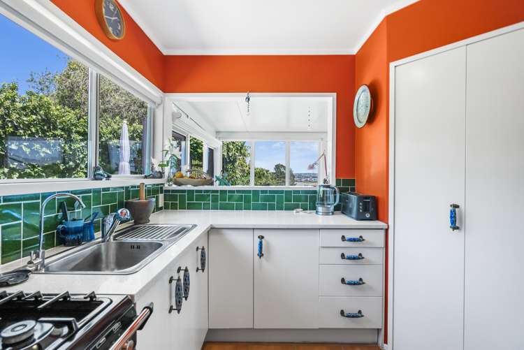 2/38 Aeroview Drive Beach Haven_1