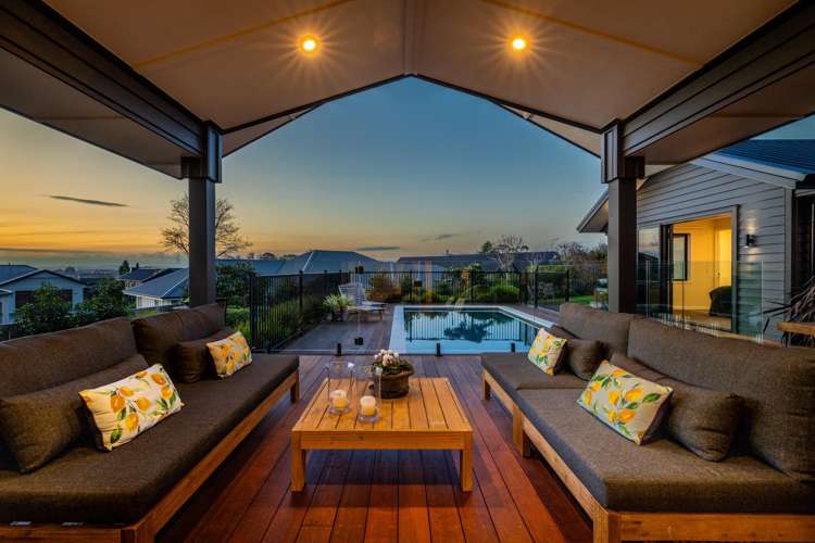 68 Breadalbane Avenue Havelock North_11