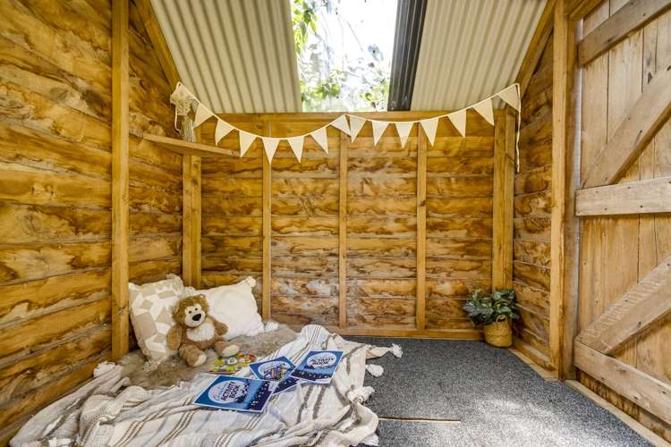 16 Ngarimu Crescent Taradale_22