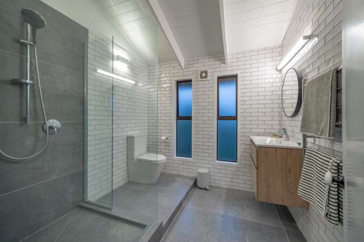 3 Muriwai Road Waimauku_29