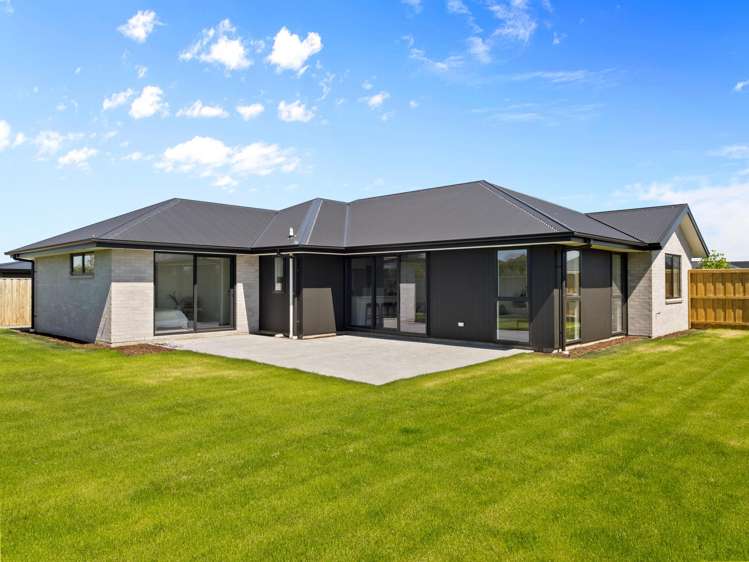 15 Orwell Way Hampstead_16