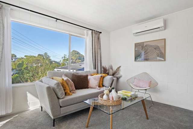 2/92 Lake Road Northcote_3