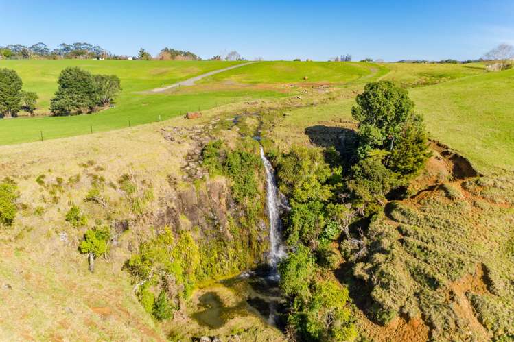 7 Waterfall Lane Kerikeri_2