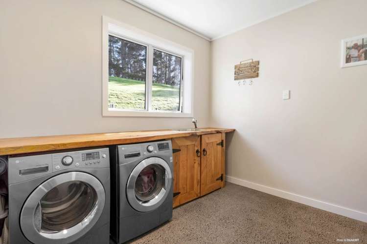 186 Gervin Road Wainui_24