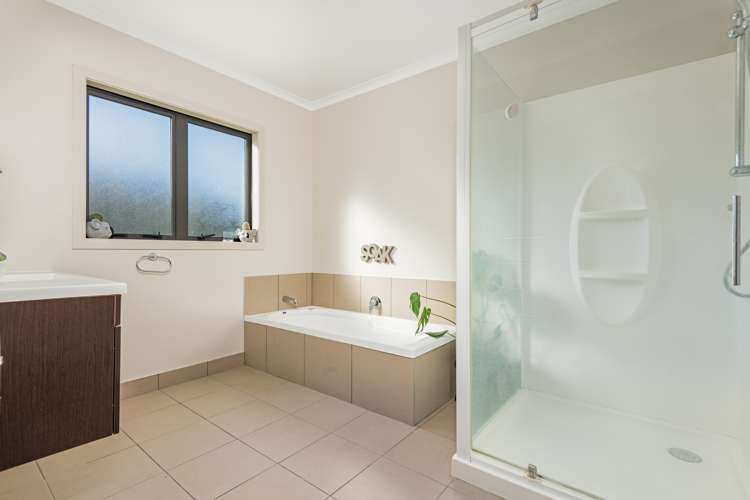 24 Brooklyn Heights Drive Kelvin Grove_16
