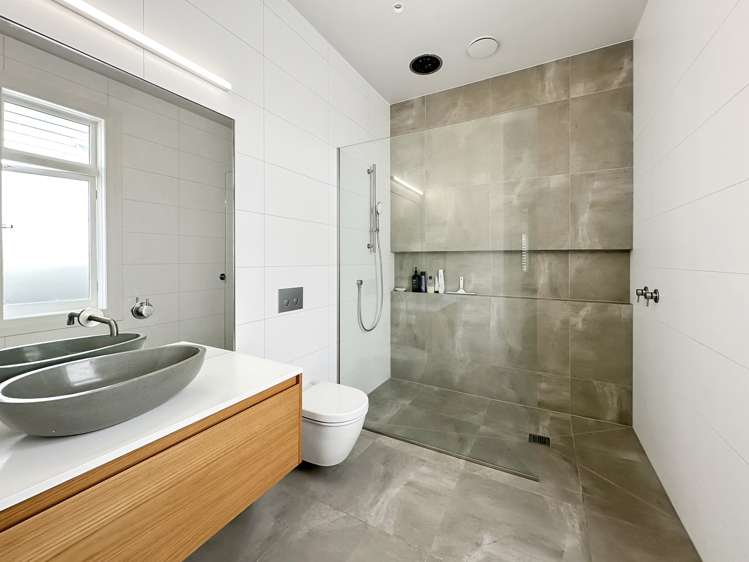 42 Pine Street Mount Eden_9