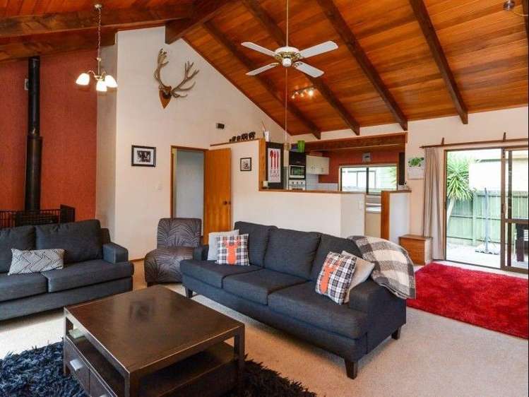 22 McMeekan Avenue Chartwell_8